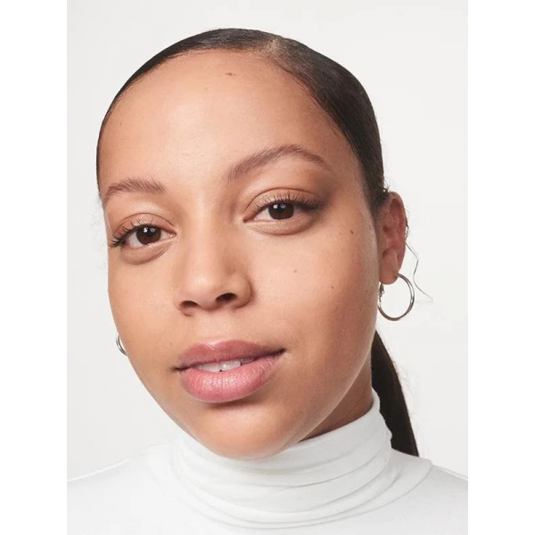 Совершенствующий оттенок кожи GLOSSIER Perfecting Skin Tint Совершенствующий оттенок кожи GLOSSIER Perfecting Skin Tint