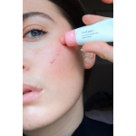 Tvářenka Glossier Cloud Paint Puff