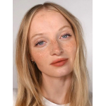 Помада Glossier Lipstick Cake Помада Glossier Lipstick Cake