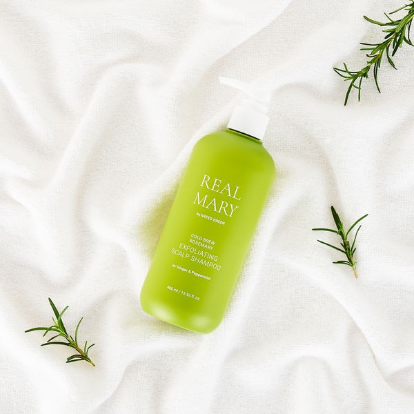 Čistící šampon s rozmarýnem Rated Green Real Mary Exfoliating Scalp Shampoo