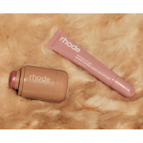 Duo tvářenka a lesk na rty Rhode The Fall Duos Freckle and Toast